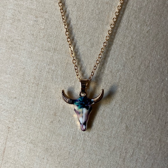 Cattle Head Charm necklace - Picture 7 of 7